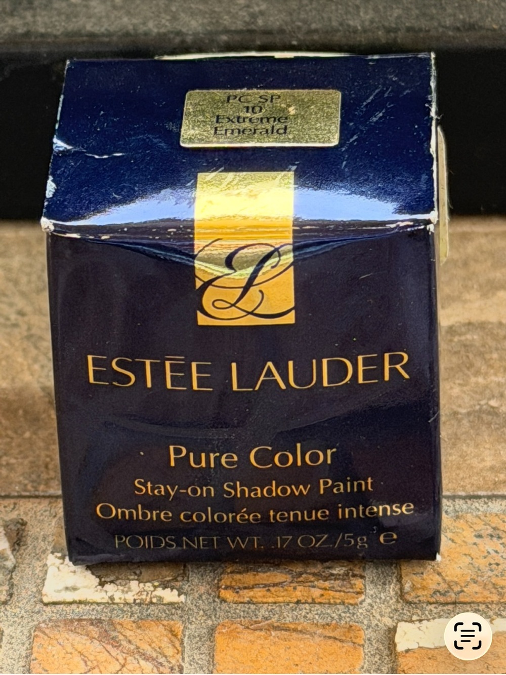 Estée Lauder pure color emerald eyeshadow. New in box